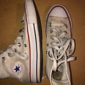 Cream Hightop converse